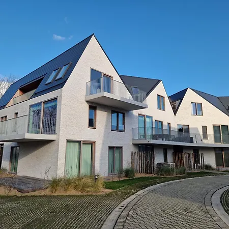 Premium Holidays - New In Vacation Park West Bay Apartment